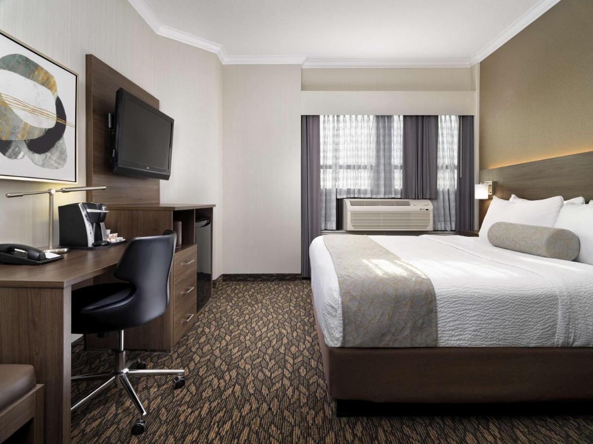 Best Western Plus Carlton Plaza Hotel Victoria Exteriör bild