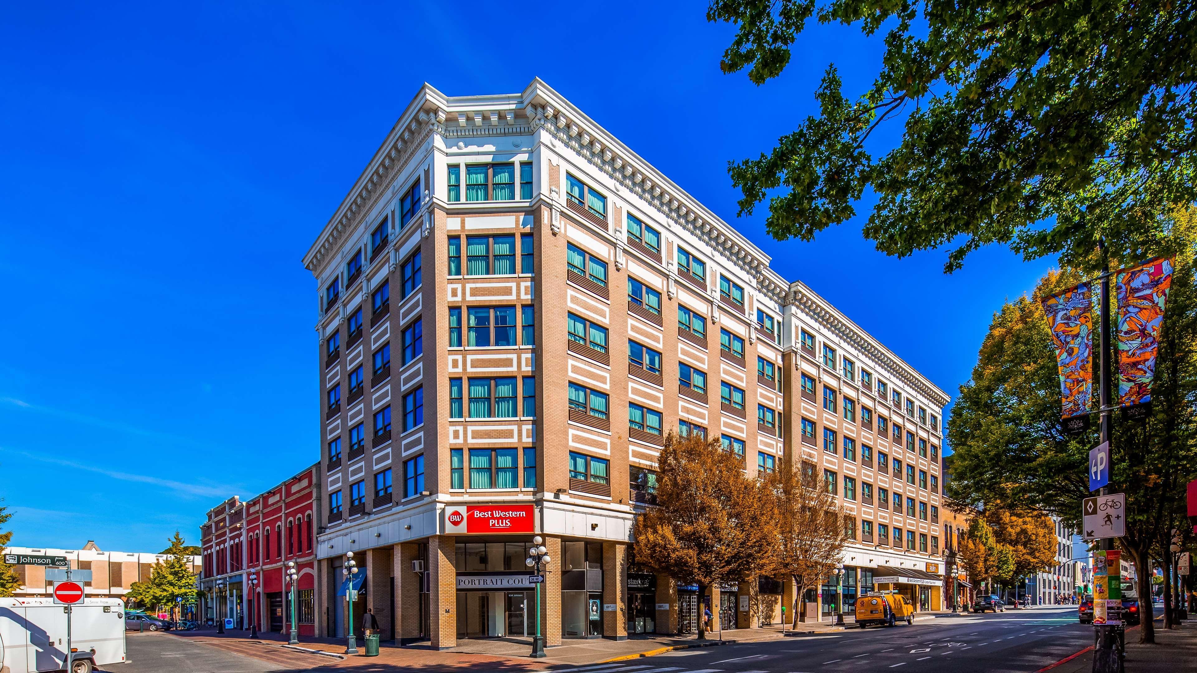 Best Western Plus Carlton Plaza Hotel Victoria Exteriör bild