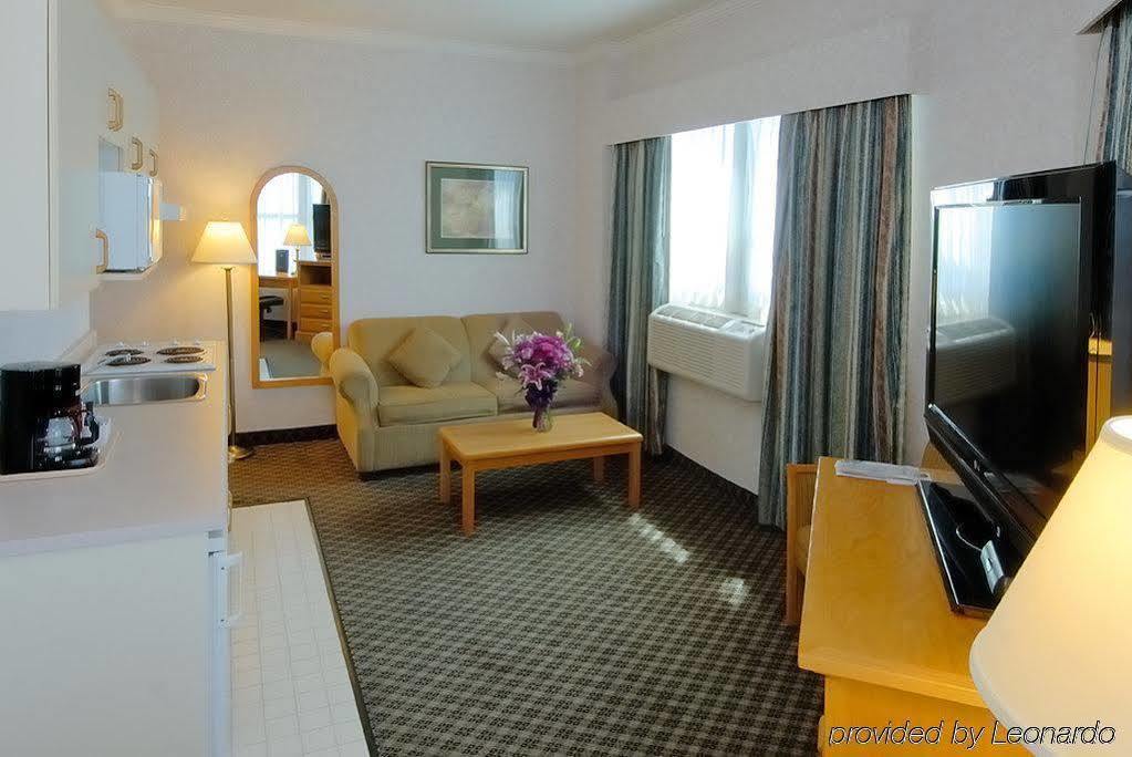 Best Western Plus Carlton Plaza Hotel Victoria Rum bild