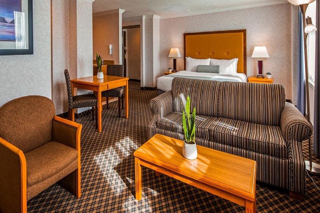 Best Western Plus Carlton Plaza Hotel Victoria Exteriör bild